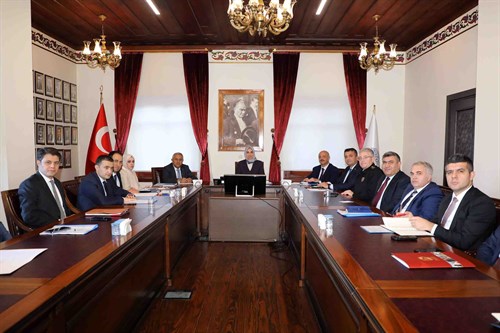 2023-2024 Kış Tedbirleri Toplantısı Vali Yiğitbaşı Başkanlığında Yapıldı 